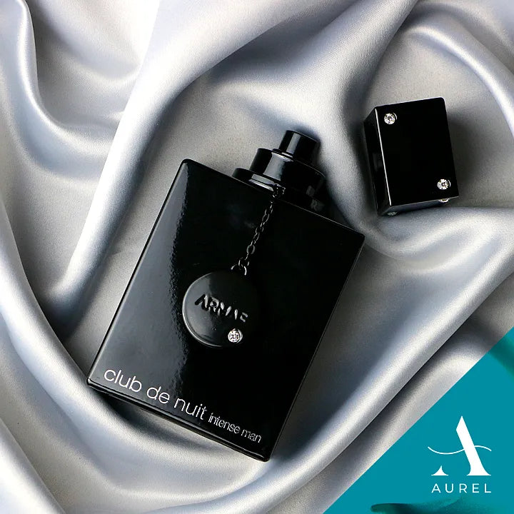Armaf Club de Nuit Intense Eau de Toilette pour homme bottle with sleek black and gold design, showcasing a luxurious men's fragrance.