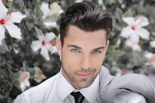 Séduction et charisme : quand le parfum raconte une histoire