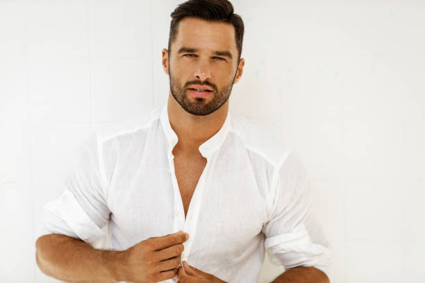 L’éclat de la puissance : le parfum comme rituel de beauté et de bien-être