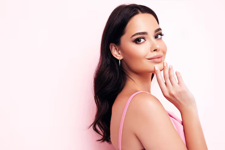 La beauté comme symbole de confiance et de royauté intérieure